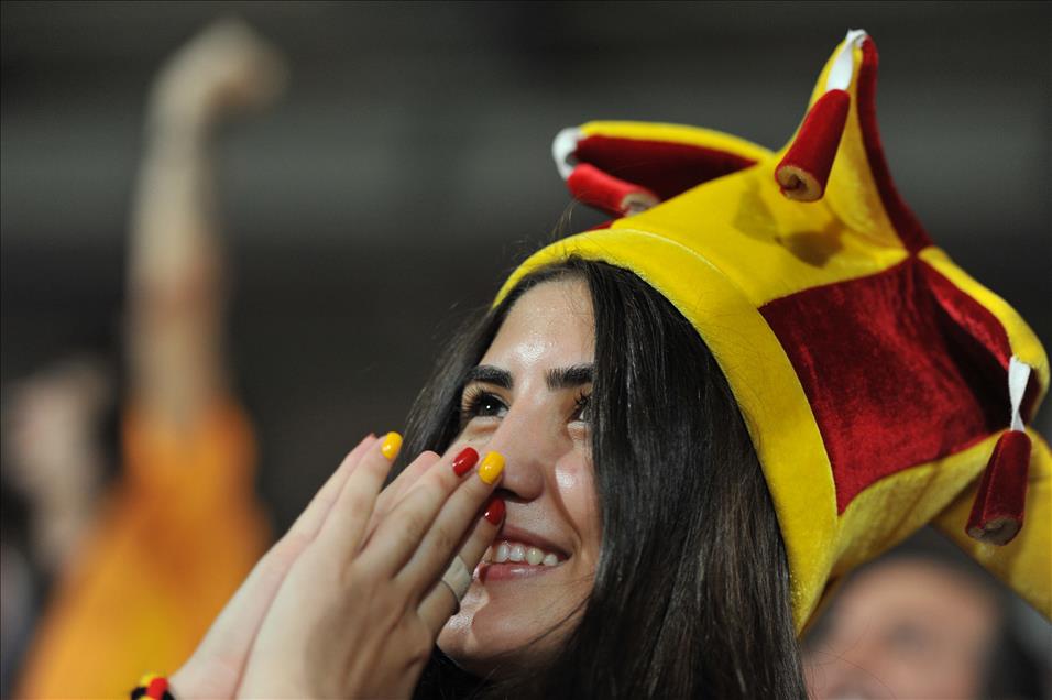 GALATASARAYLI TARAFTARLAR