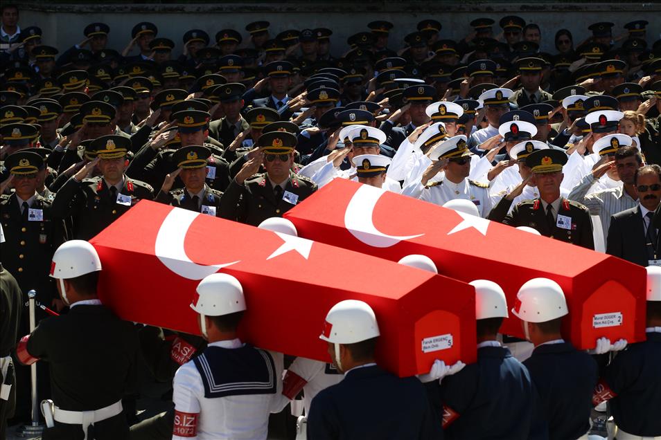 SEHITLERIMIZI UGURLUYORUZ