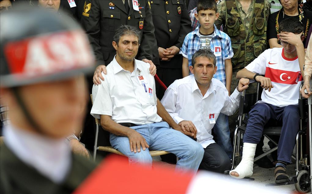 SEHITLERIMIZI UGURLUYORUZ