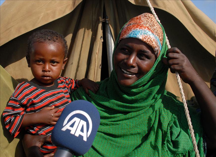 TURK KIZILAYI SOMALI'NIN KALBINI FETHETTI