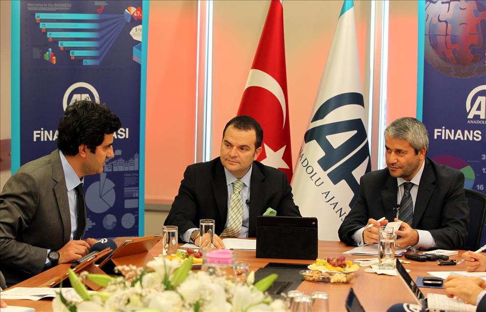 AA FINANS MASASI'NIN KONUGU BAKAN NIHAT ERGUN