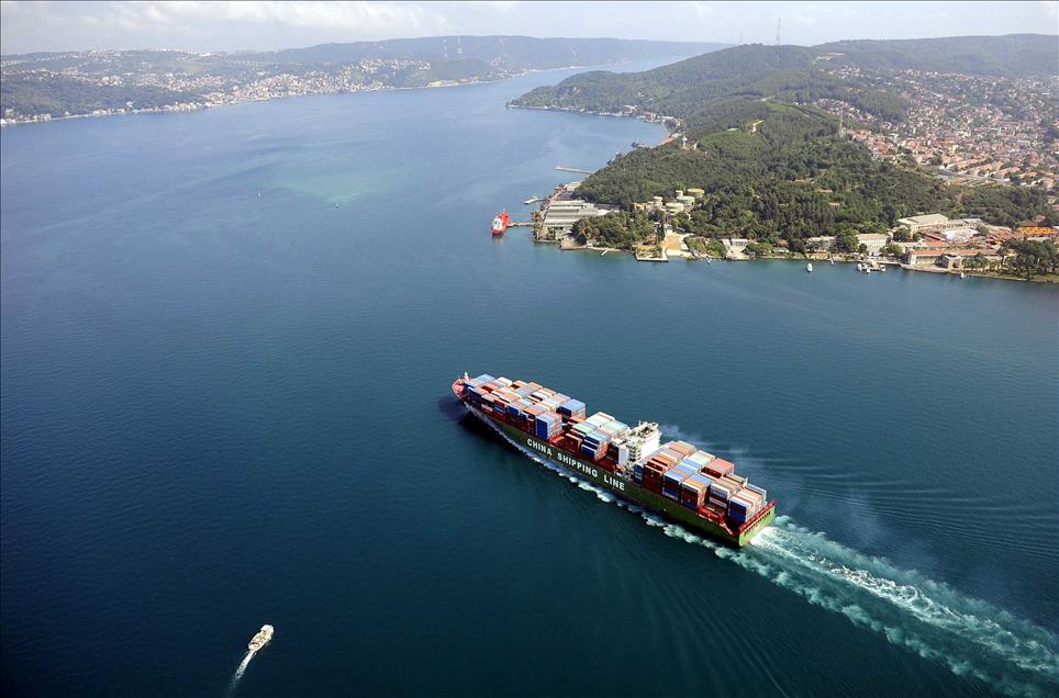 DENIZ ARACLARI VE HAFRIYAT KAMYONLARI GOZLEM ALTINDA