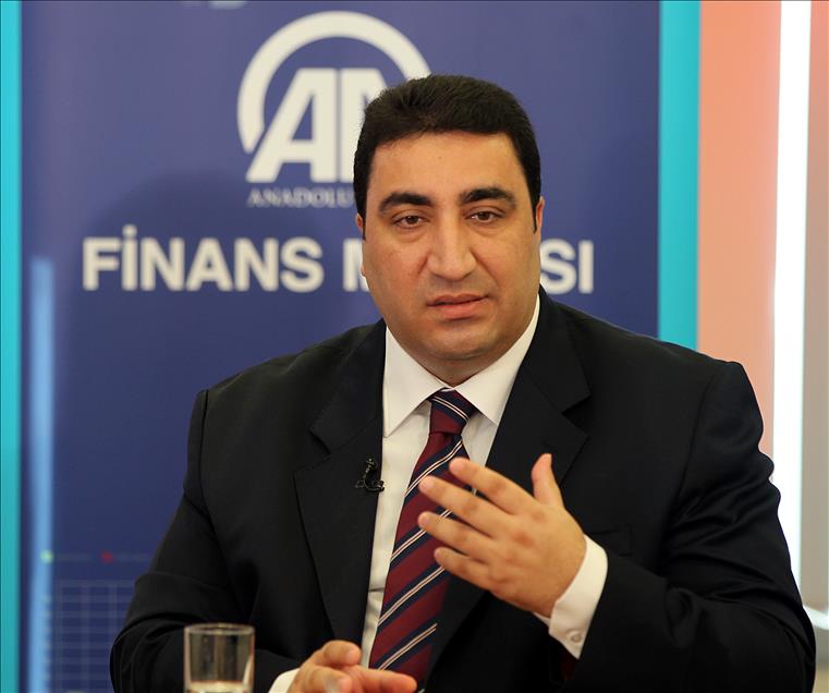 AA FINANS MASASI'NIN KONUGU OSMAN SARAC