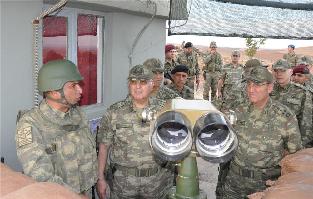 GENELKURMAY BASKANI ORGENERAL OZEL, SURUC'TA