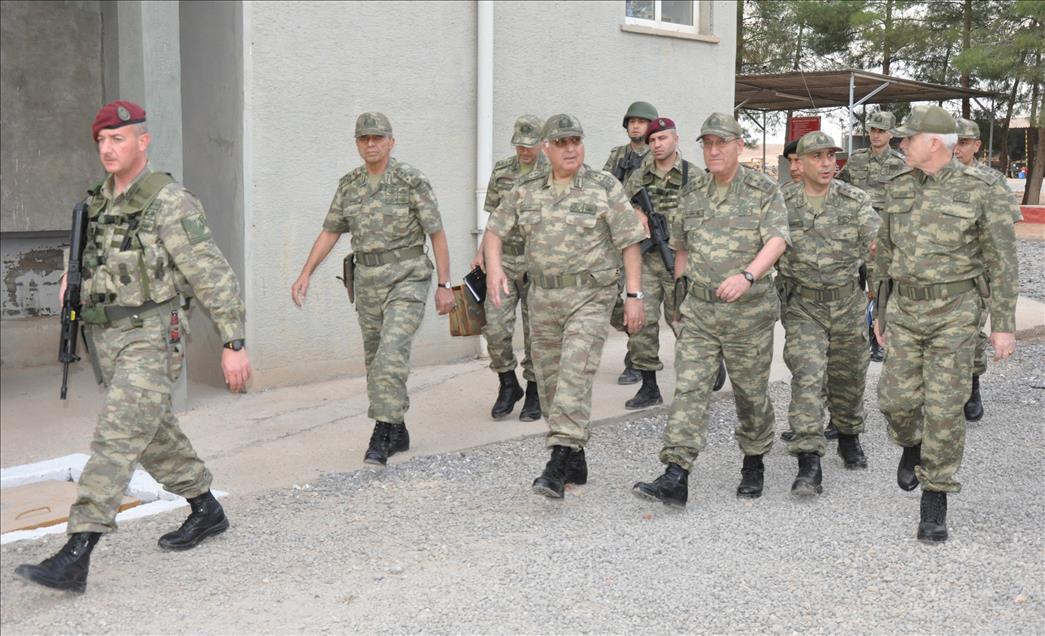 GENELKURMAY BASKANI ORGENERAL OZEL, SURUC'TA 