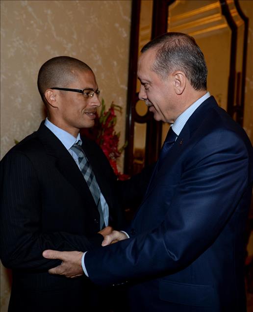 BASBAKAN ERDOGAN, ALEX DE SOUZA'YI KABUL ETTI