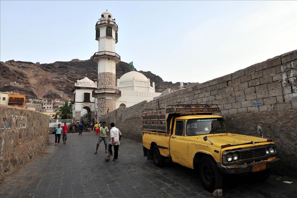 YEMEN'IN DUNYAYA ACILAN KAPISI: ADEN