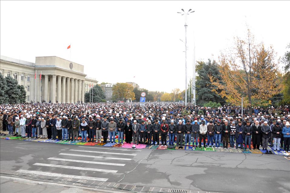 KIRGIZISTAN'DA KURBAN BAYRAMI
