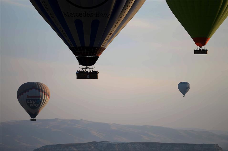 KAPADOKYA'DA BALON TURU