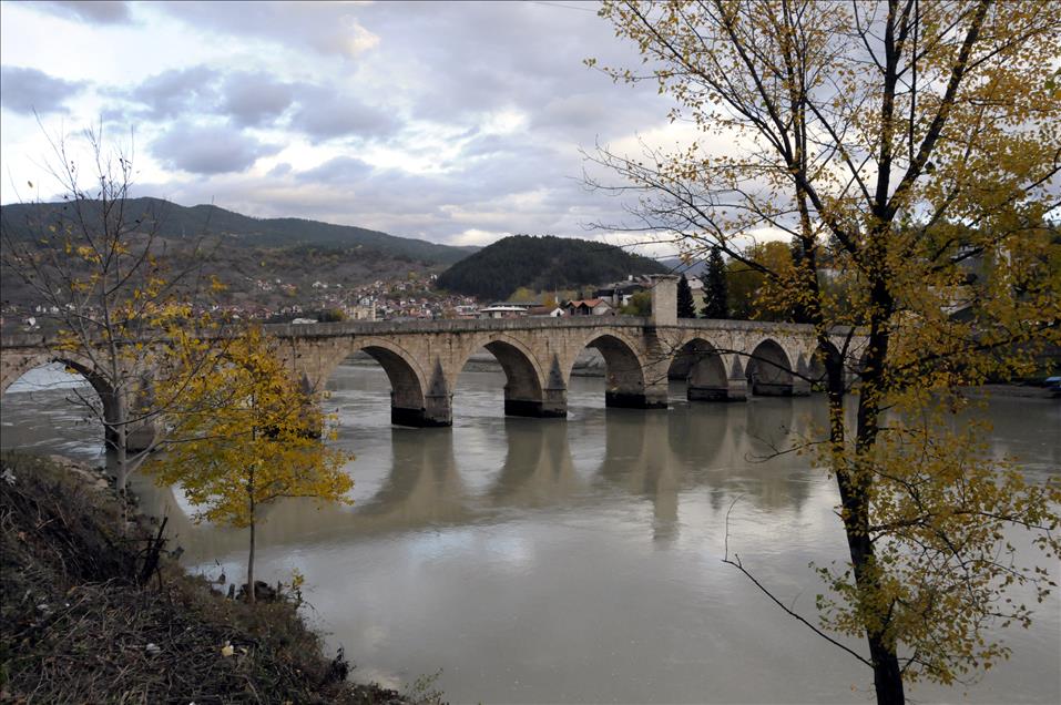 BOSNA-HERSEK KASIMDA BIR BASKA GUZEL