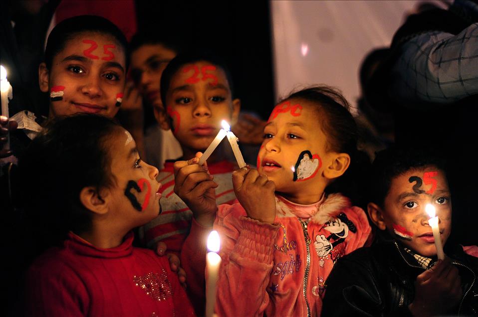 TAHRIR MEYDANI'NDA YILBASI
