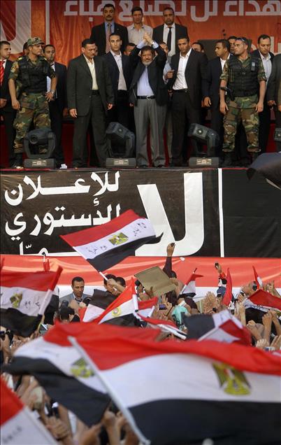 MURSI'DEN TAHRIR'DE BASKANLIK YEMINI