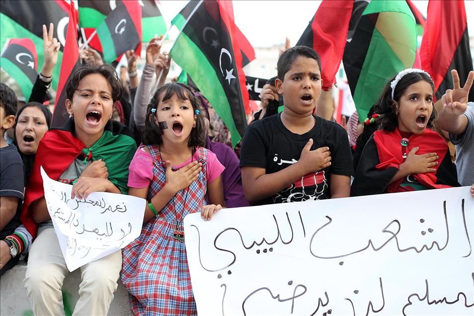 SEHITLER MEYDANI'NDA SURIYE VE YEMEN'E DESTEK MITINGI
