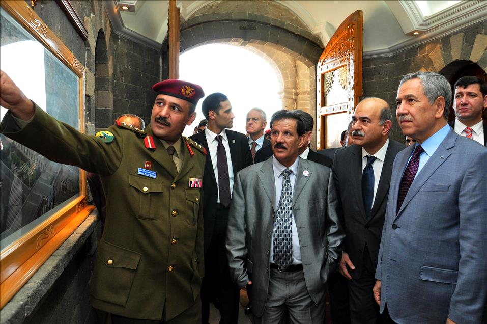 BASBAKAN YARDIMCISI BULENT ARINC'IN YEMEN ZIYARETI