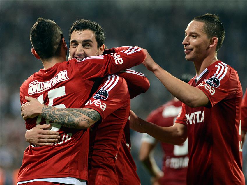 BESIKTAS - AKHISARSPOR BELEDIYESPOR