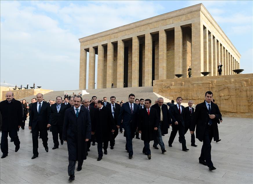 MILLI EGITIM BAKANI OMER DINCER