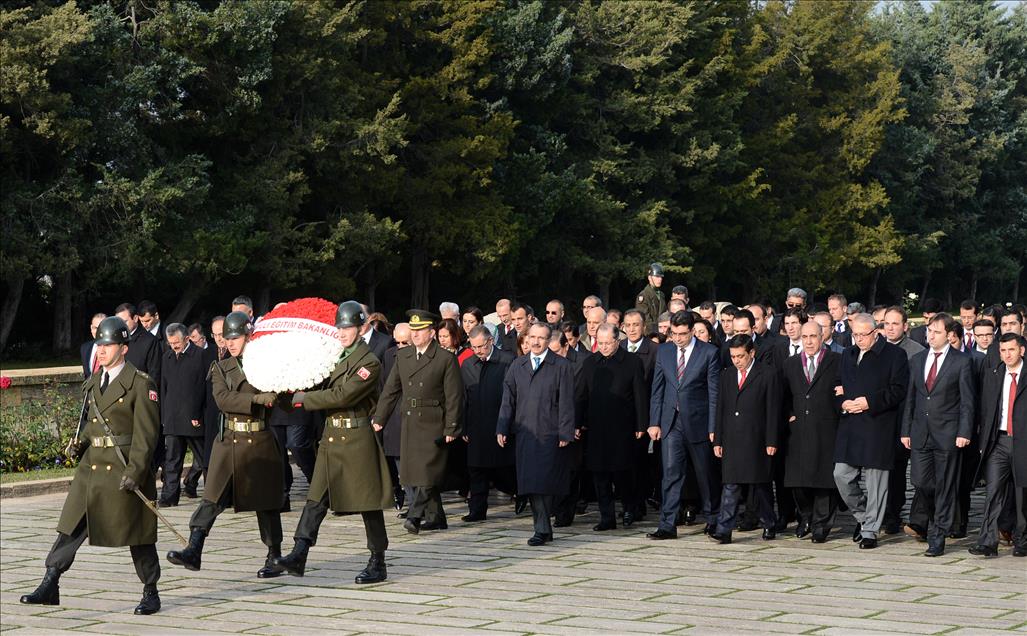 MILLI EGITIM BAKANI OMER DINCER