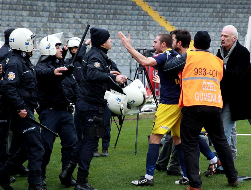 ANKARAGUCU-TORKU KONYASPOR MACINDA OLAY