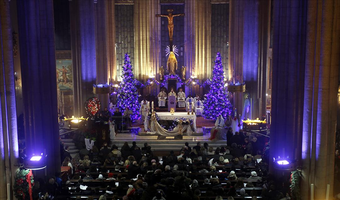 ISTANBUL'DA NOEL KUTLAMALARI