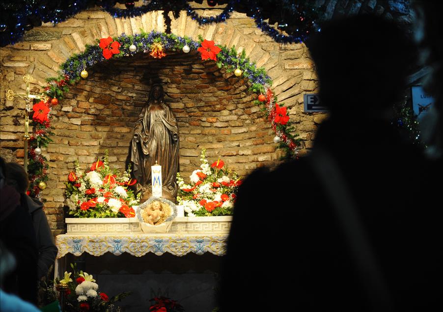 MERYEM ANA EVI'NDE NOEL KUTLAMASI