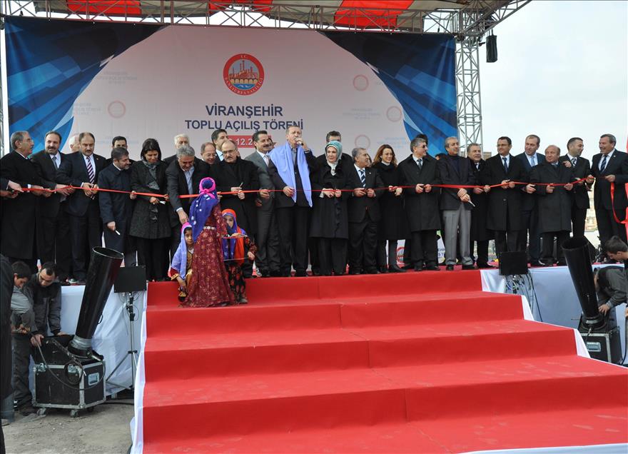 BASBAKAN ERDOGAN VIRANSEHIR'DE