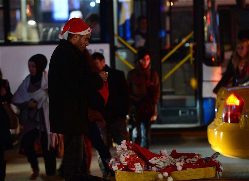 YENI YILA CALISARAK GIRDILER