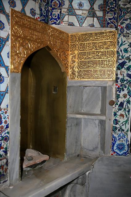 EYUP SULTAN TURBESI RAMAZANDA KISMEN ACILACAK