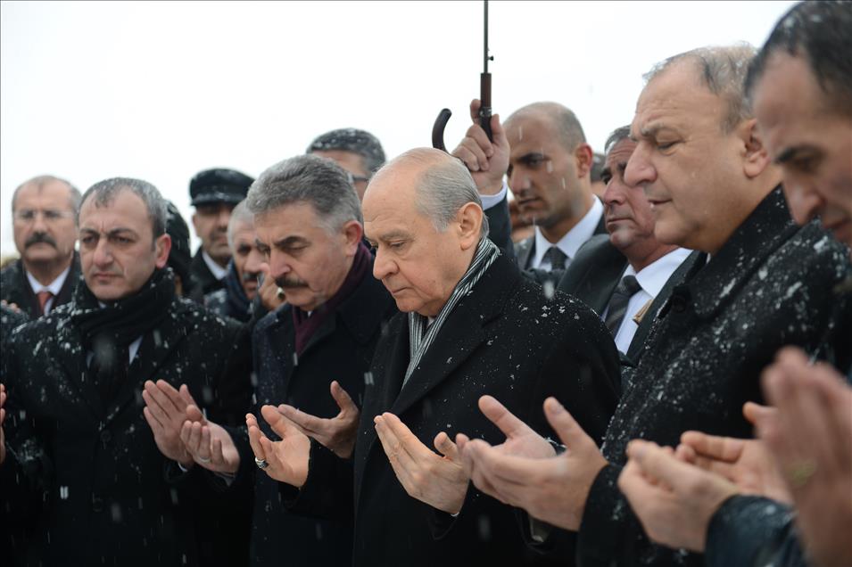 MHP'NIN KIZILCAHAMAM KAMPI