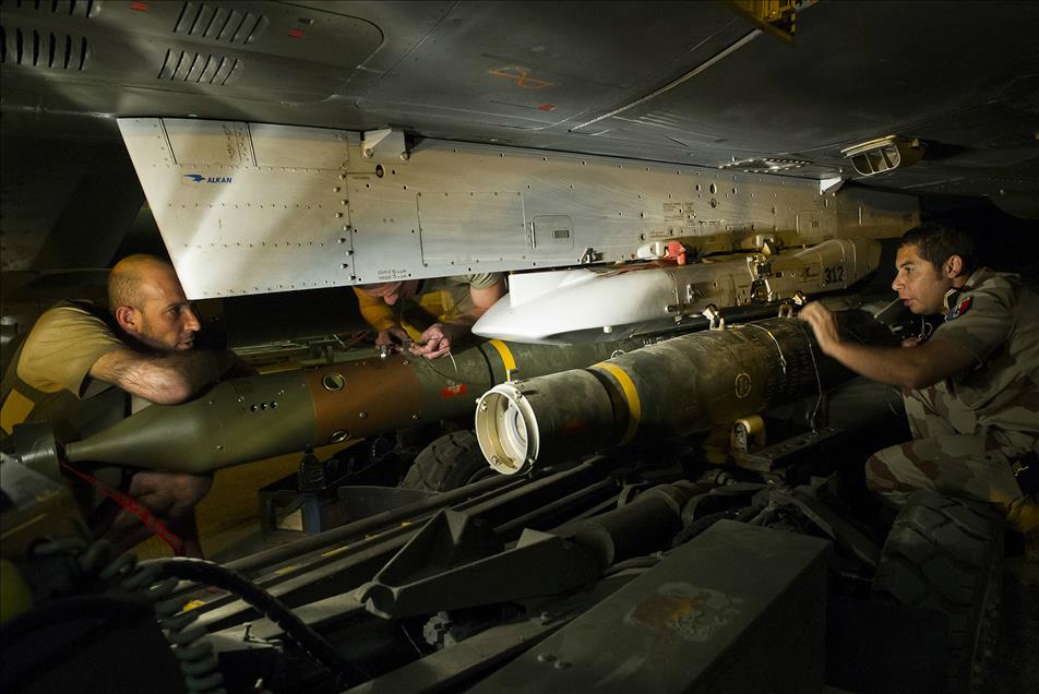 FRANSA'NIN MALI'YE ASKERI MUDAHALESI