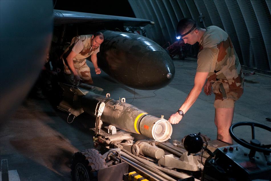 FRANSA'NIN MALI'YE ASKERI MUDAHALESI