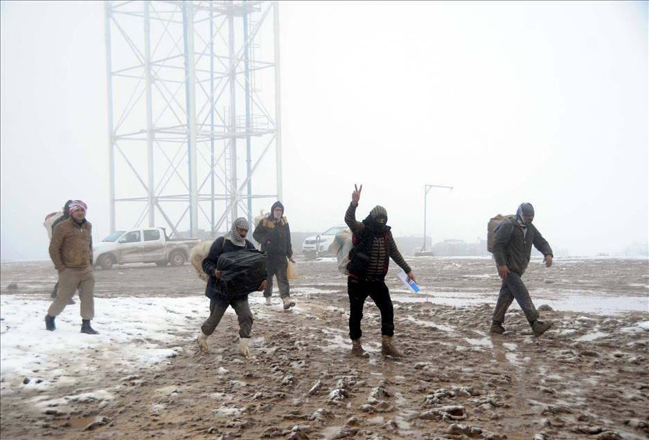 IRAK-SURIYE SINIRINDA YASANAN INSANLIK DRAMI
