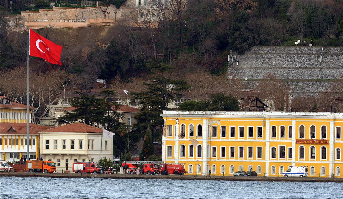 GALATASARAY UNIVERSITESI'NDEKI YANGIN