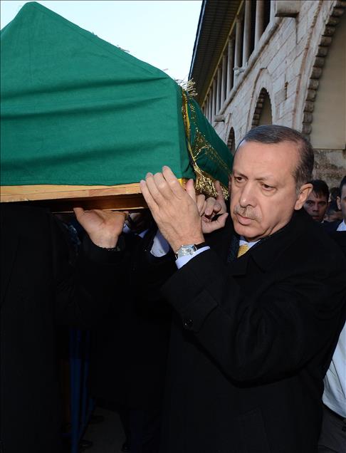 BASBAKAN ERDOGAN'IN DAYISI KEMAL MUTLU TOPRAGA VERILDI