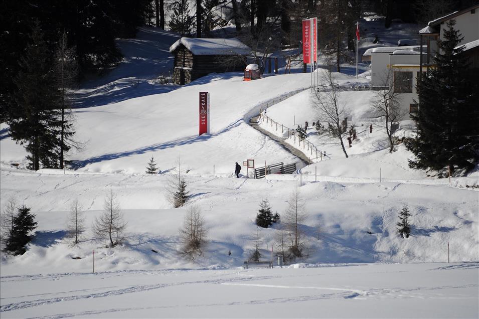 DAVOS KASABASI'NDA KIS