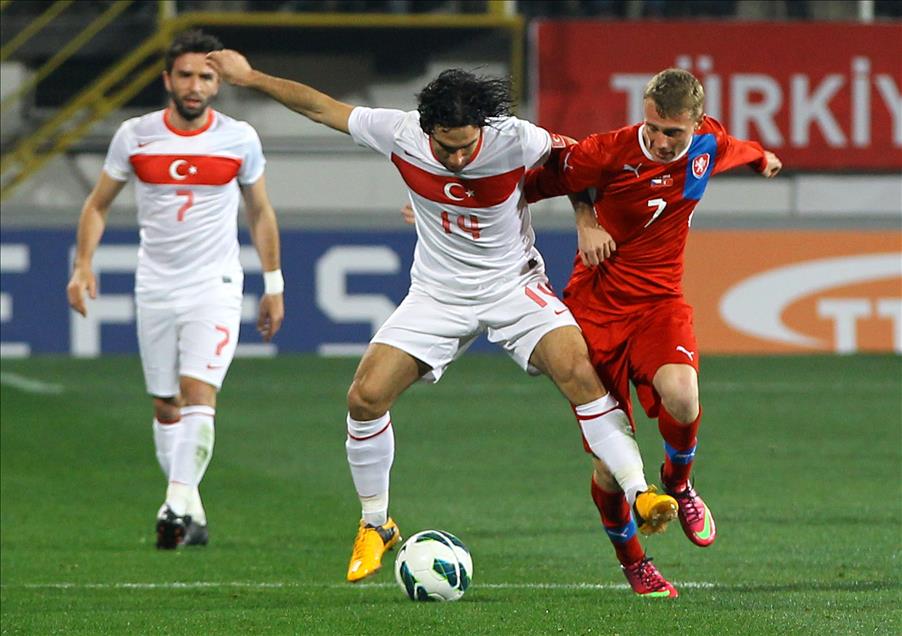 TURKIYE - CEK CUMHURIYETI FUTBOL MACI