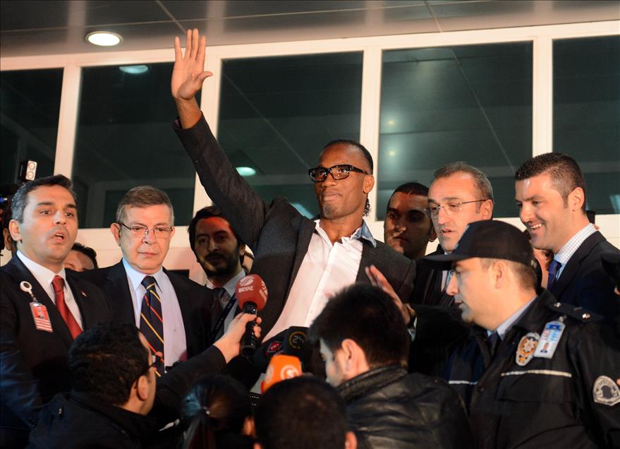 DROGBA ISTANBUL'A GELDI