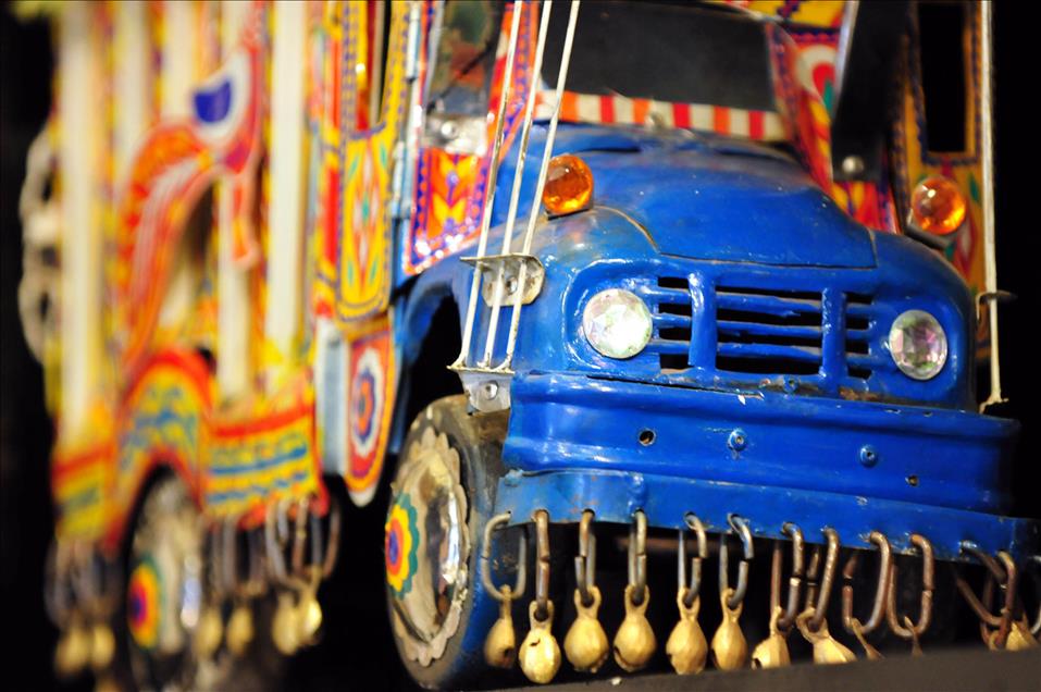 GUNEY ASYA ULKELERININ EL SANATLARI PAKISTAN'DA SERGILENDI