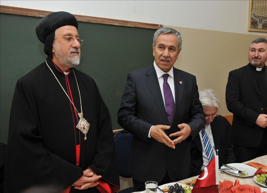 BASBAKAN YARDIMCISI BULENT ARINC ALMANYA'DA