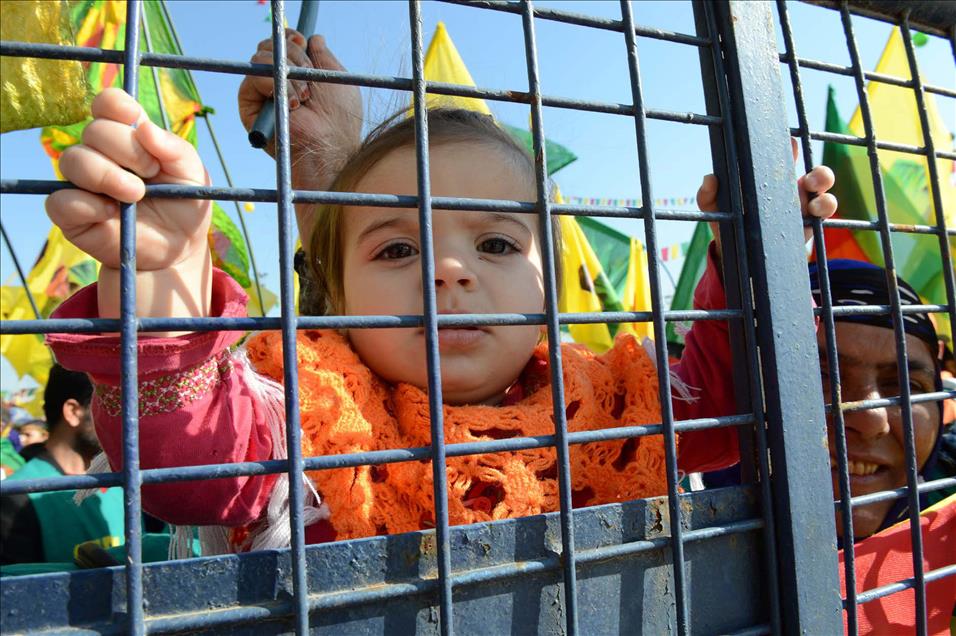 DIYARBAKIR'DA NEVRUZ KUTLAMASI