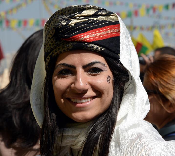 DIYARBAKIR'DA NEVRUZ KUTLAMASI