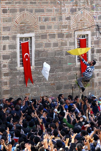 473. ULUSLARARASI MANISA MESIR MACUNU FESTIVALI YAPILDI
