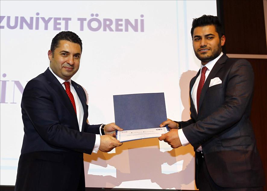 ANADOLU AJANSI HABER AKADEMISI MEZUNIYET TORENI