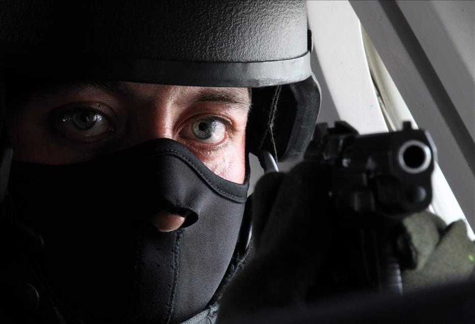 OZEL HAREKAT POLISININ EGITIMI, AKSIYON FILMLERINI ARATMIYOR