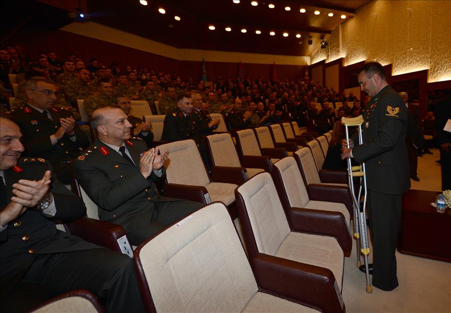 ''KAHRAMAN GAZI''YE USTUN CESARET VE FERAGAT MADALYASI06.04.2013