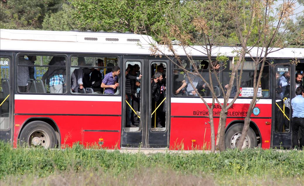 DICLE UNIVERSITESI'NDEKI IZINSIZ GOSTERI