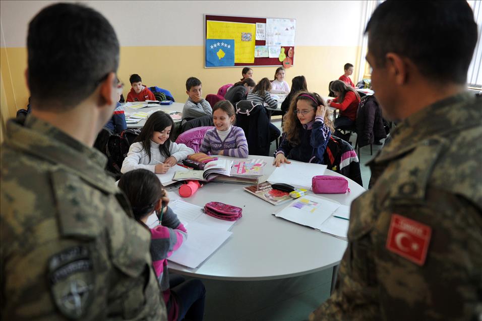 MEHMETCIK KOSOVA'NIN GOZ BEBEGI OLDU