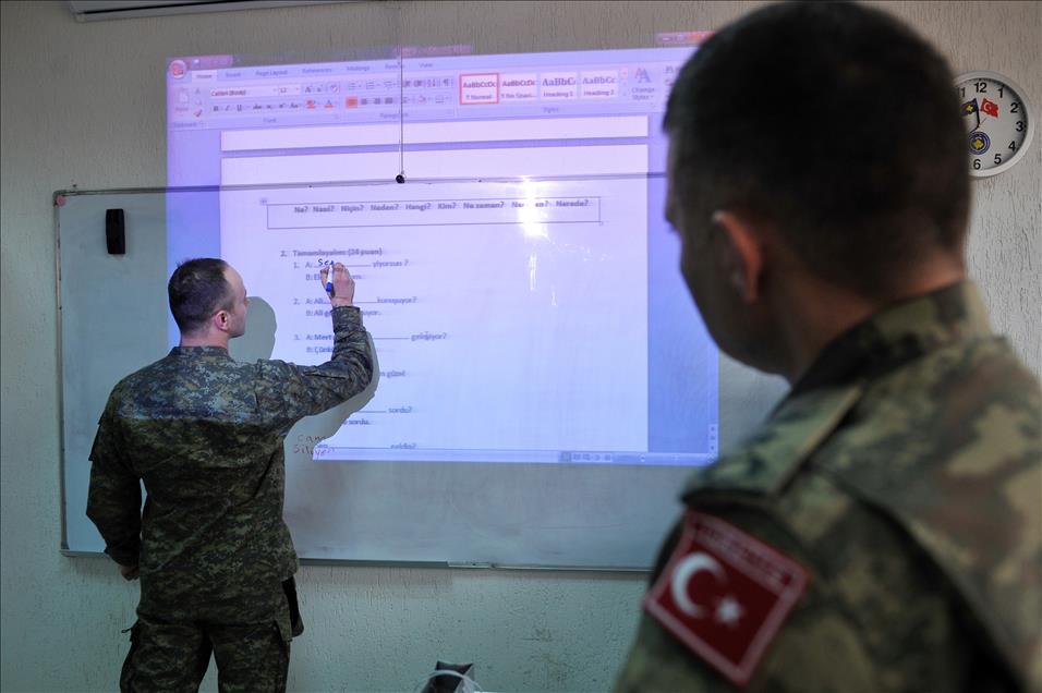 MEHMETCIK KOSOVA'NIN GOZ BEBEGI OLDU