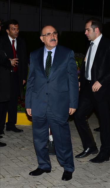 EKONOMI BAKANI CAGLAYAN'IN MUTLU GUNU
