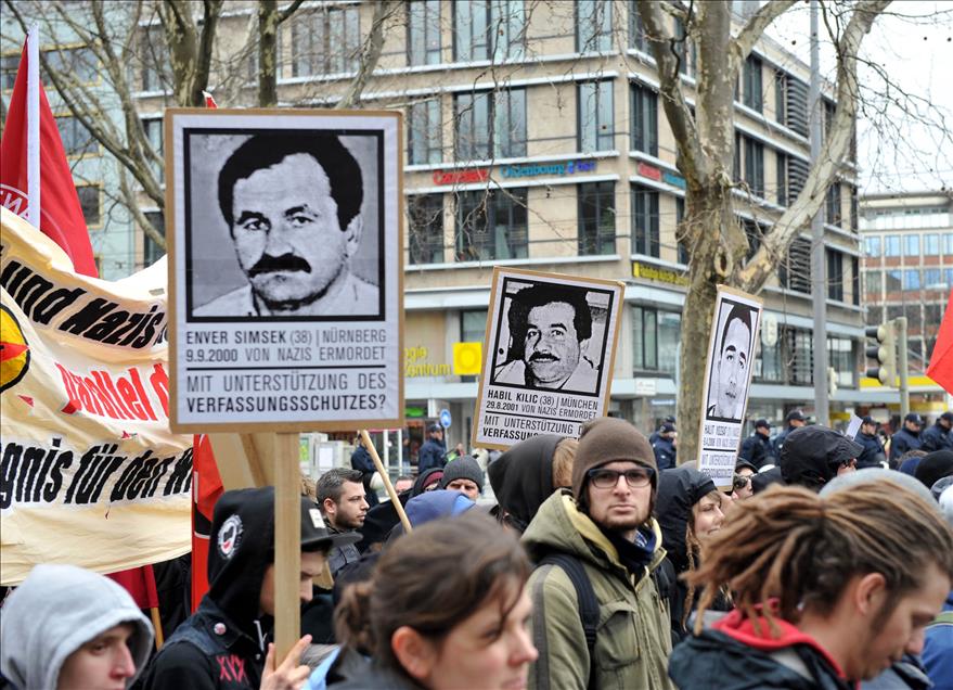 MUNIH'TE IRKCILIK PROTESTO EDILDI