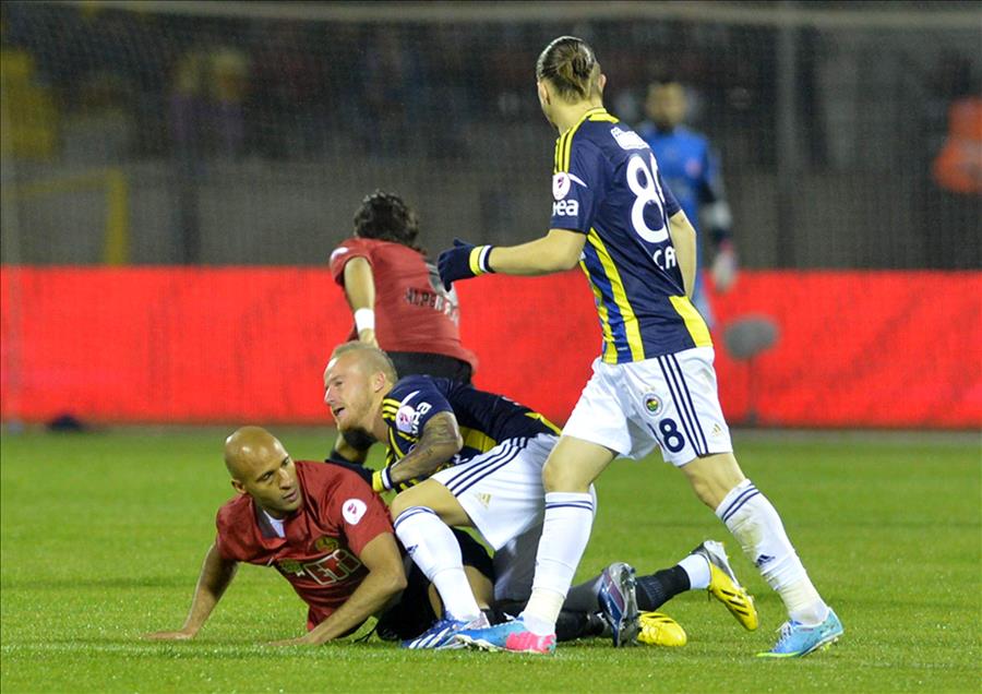 ESKISEHIRSPOR-FENERBAHCE MACI